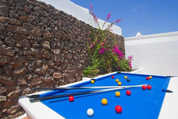 Mirador Mojones Los Mojones Puerto Del Carmen Lanzarote Villa