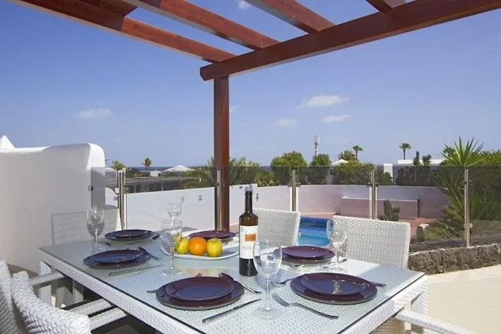 Mirador Mojones Los Mojones Puerto Del Carmen Lanzarote Villa Tias