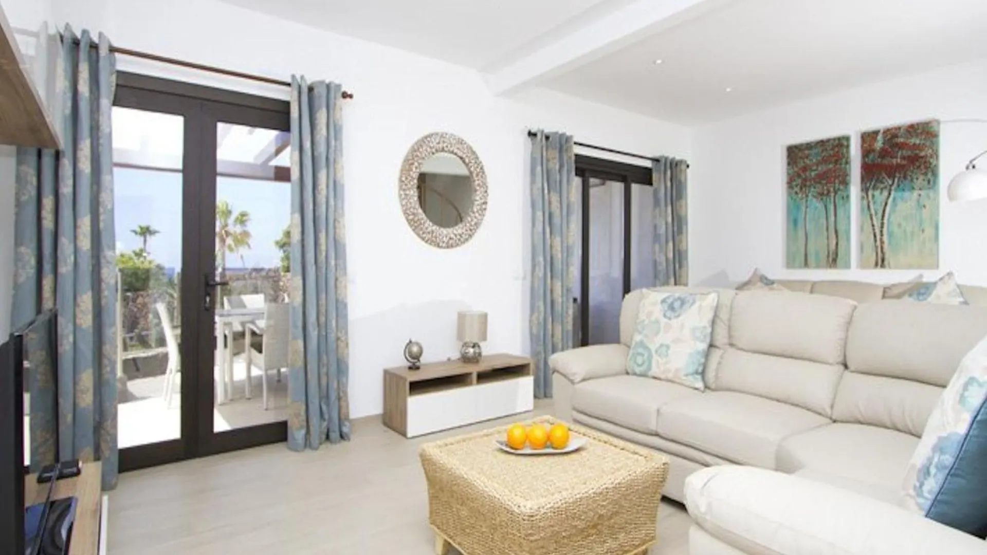 Modern Villa In Los Mojones 4 Bedrooms Large Heated Pool Villa Mojones Puerto Del Carmen Tias Spain